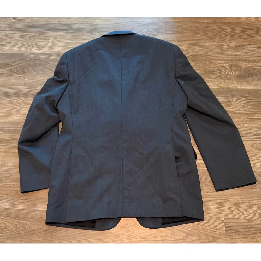 Jos A Bank Traveler's 2pc Navy Blue Suit Sport Coat size 43L & Pant size 37 x 31